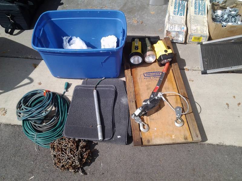 lot 16 image: Creeper, Flashlights, Come Along, Tire Chains, Extension Cords