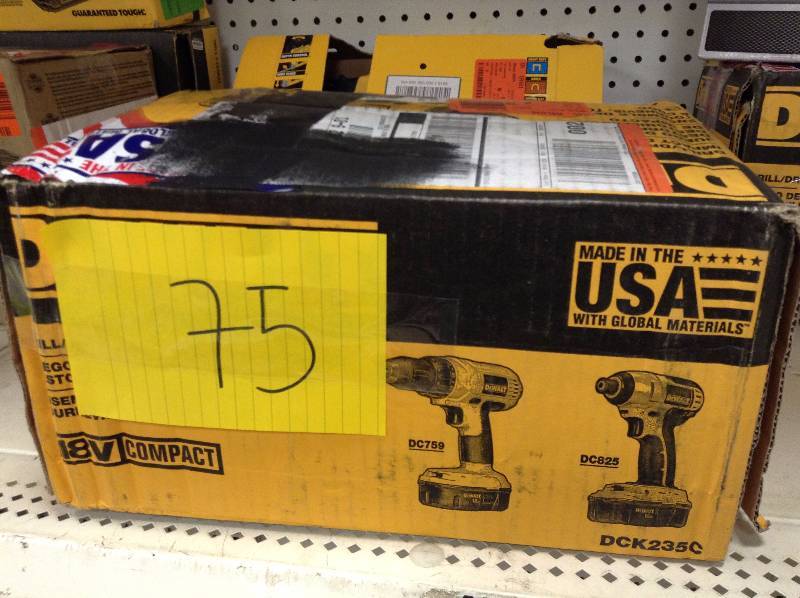 Dewalt 18-Volt NiCd Cordless DrillDriver and Impact Driver Combo Kit (2-Tool)  Batteries 1.2Ah, Charger and Bag