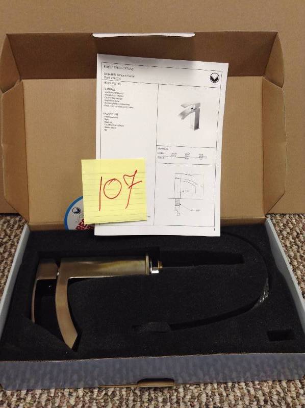 Vigo VG01015BN Satro Single Lever Faucet in Brushed Nickel not used