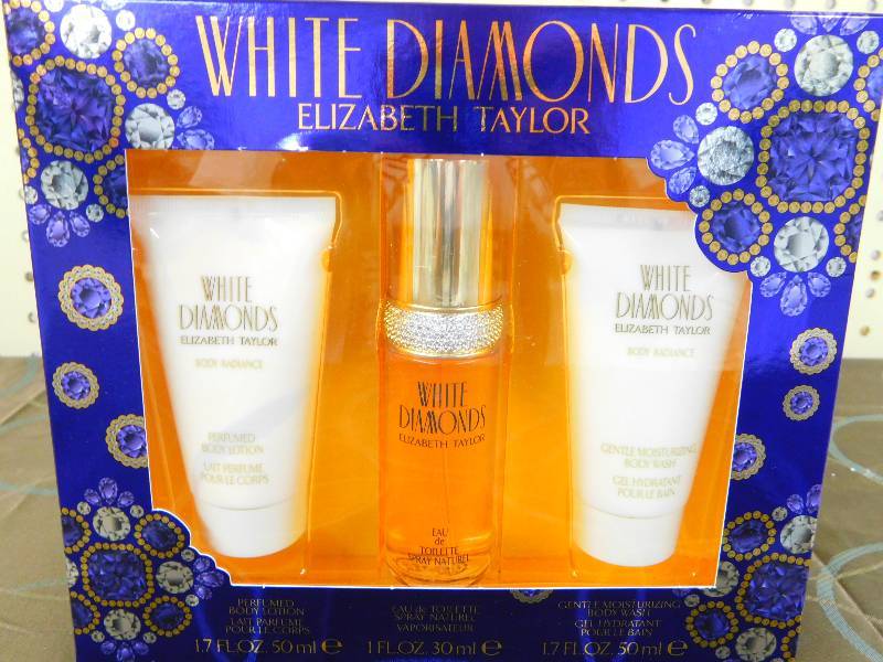 ELIZABETH TAYLOR WHITE DIAMOND, MSRP $28.00
