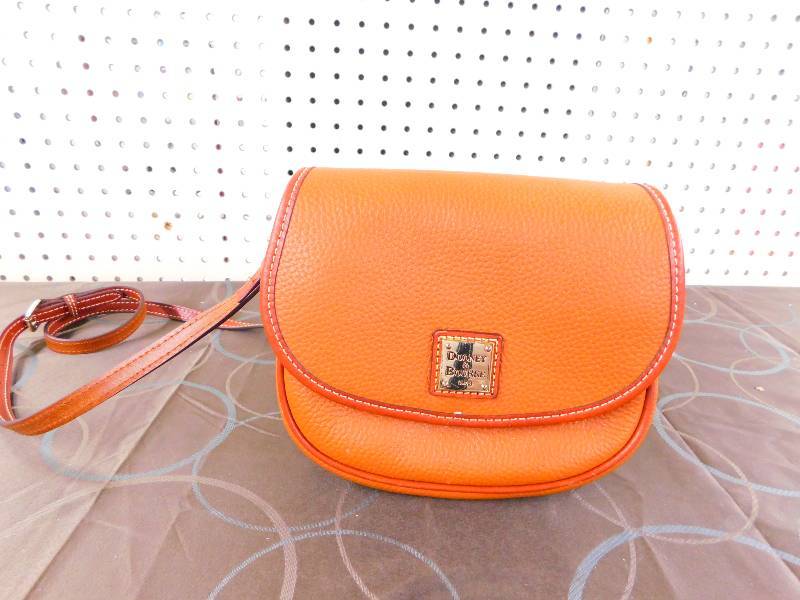 DOONEY & BOURKE HAND BAG