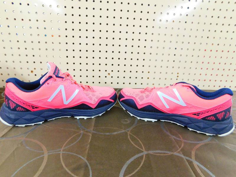 New Balance WM Preformance T91 Pink-Gray 10, MSRP $139.99