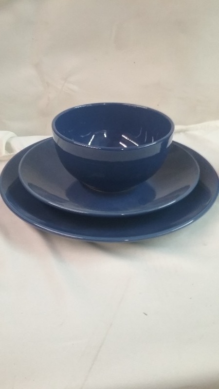 16 Pc Dining Set, Cobalt Blue