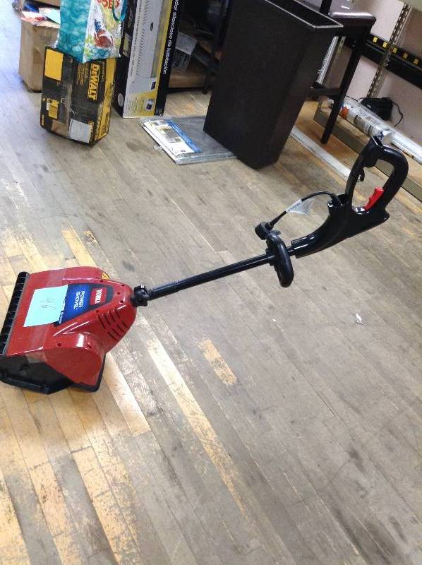 Toro Power Showel