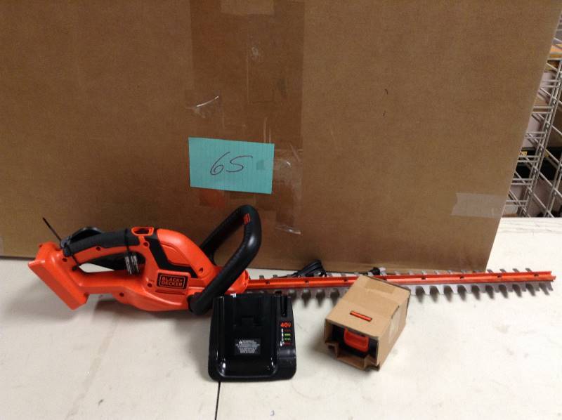 Black Decker 40V Hedger
