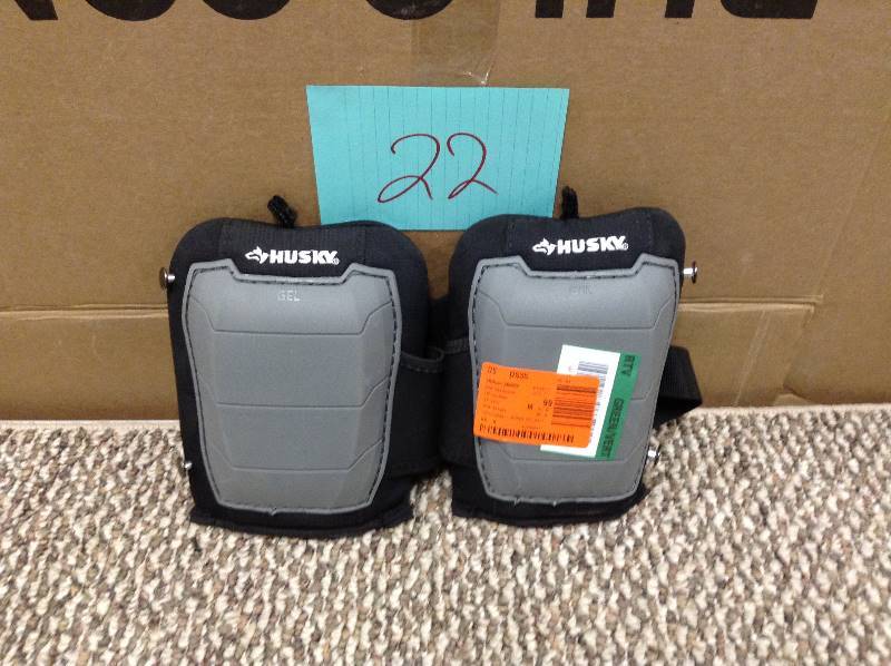 Husky Set of working Knee Pads