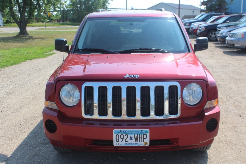 lot 1728 image: 2008 Jeep Patriot Sport 4x4
