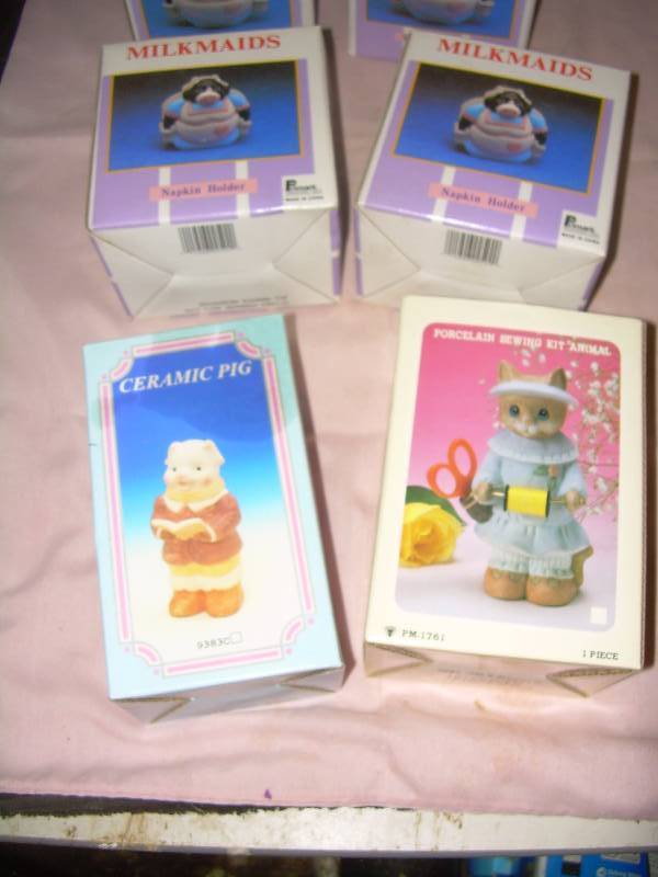 lot 8 image: MA MAIDS NAPKIN HOLDERS ,CERAMIC PIG,MISC