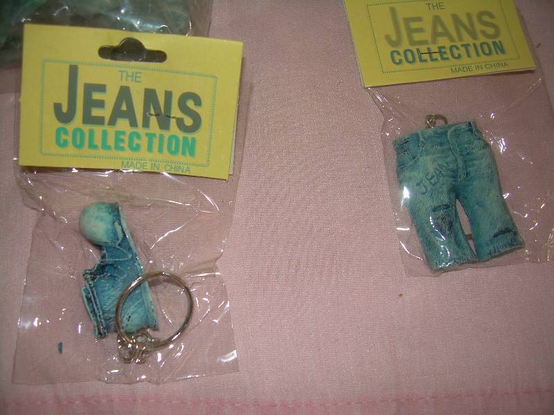 lot 38 image: THE JEAN COLLECTION KEY CHAINS