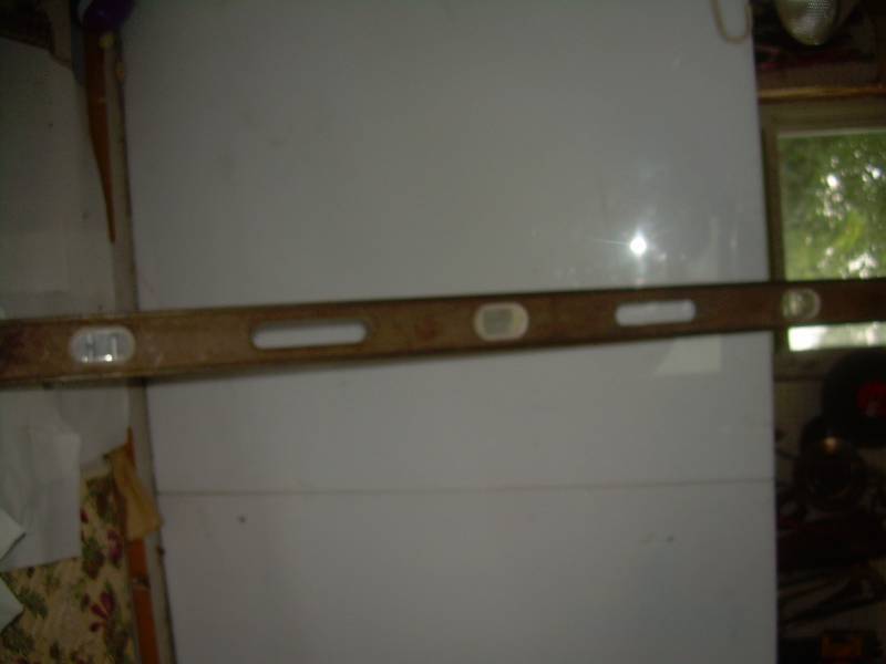 lot 156 image: VINTAGE AMERICAN WOODEN LEVEL