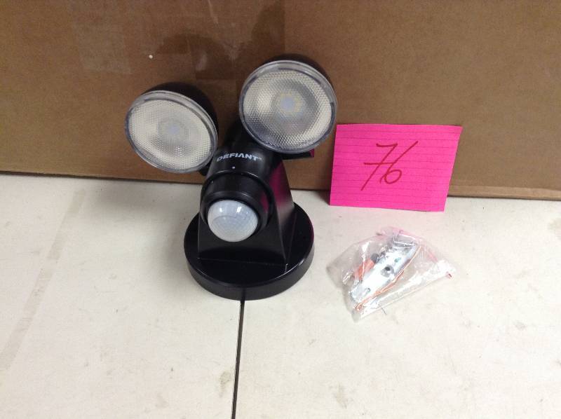 Defiant Motion Security light