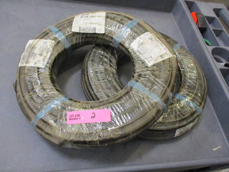 14 100 Black 250 PSI Rubber Multi-Purpose Hose Roll