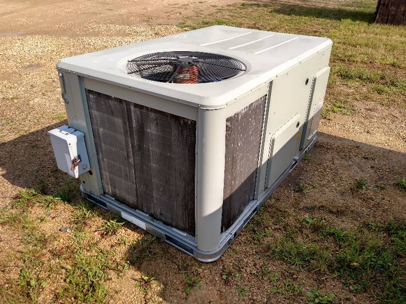 lot 1 image: Trane 4 Ton Rooftop Unit, 120,000 B...