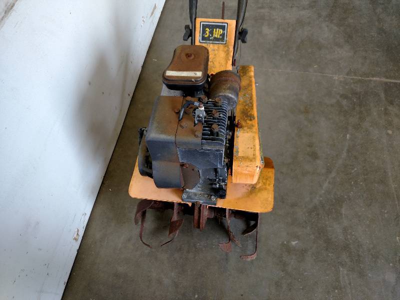 lot 19 image: Poulan Pro 15 Roto Tiller, 3 hp, H...