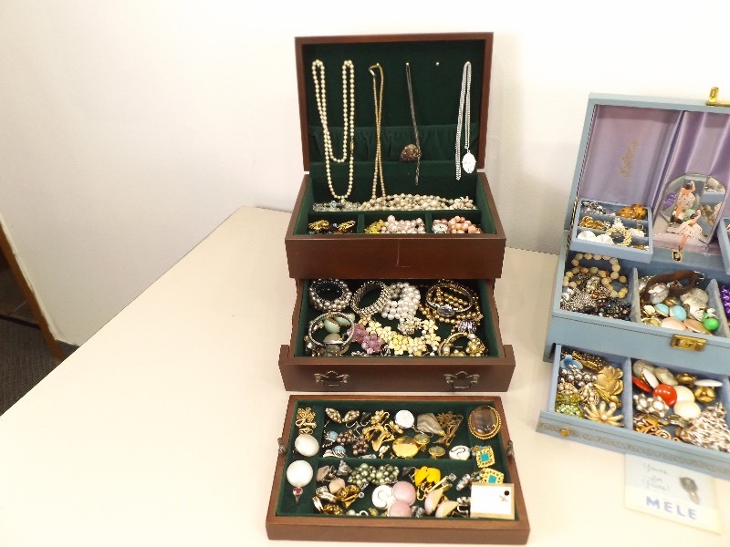 7 Jewelry Boxes Filled with Vintage Costume Jewelry