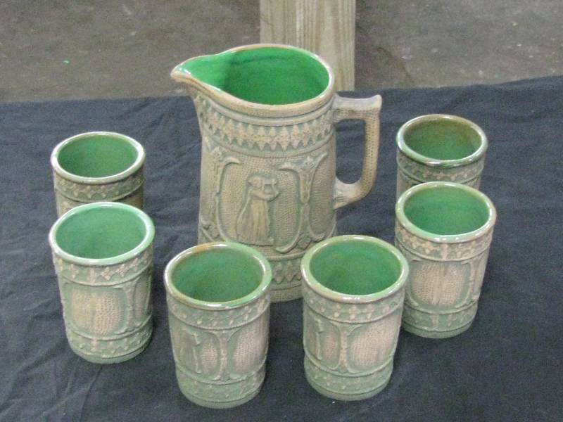 lot 9 image: Red Wing Brushed Ware Pitcher w6 Tumblers