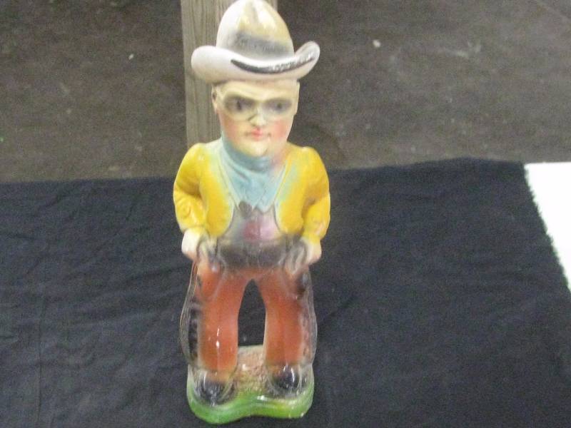 lot 14 image: Chalkware Lone Ranger Figurine