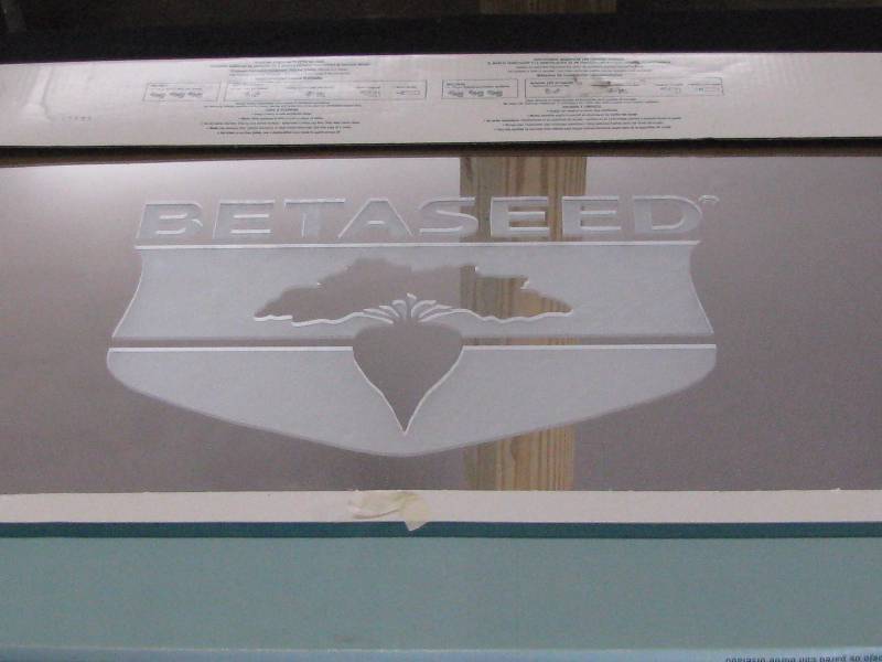 lot 32 image: Beta Seed Mirror