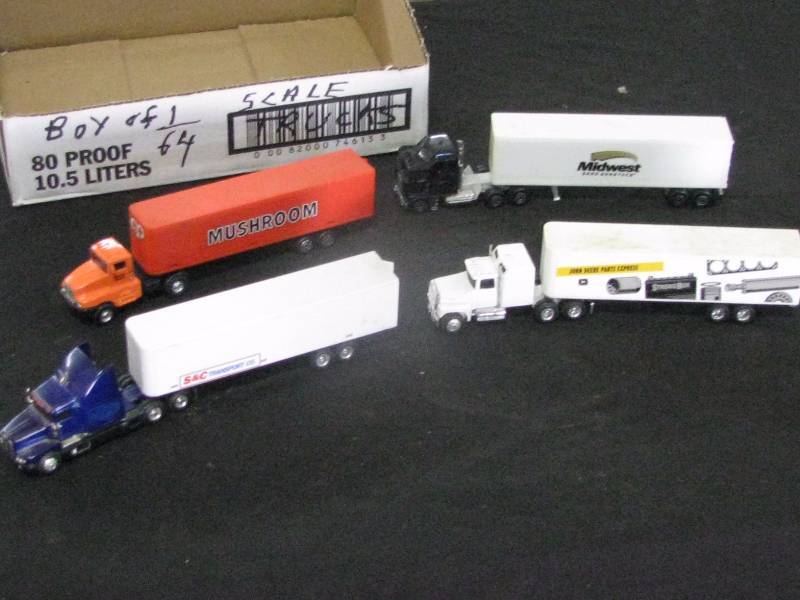 lot 47 image: 164 Scale Semi