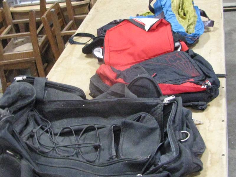 lot 61 image: Travel BagBack Packs
