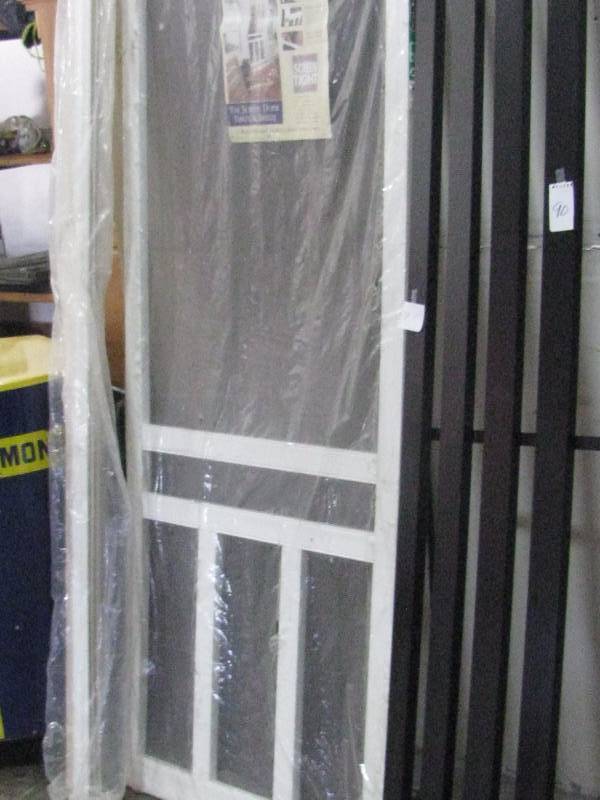 lot 93 image: Screen door
