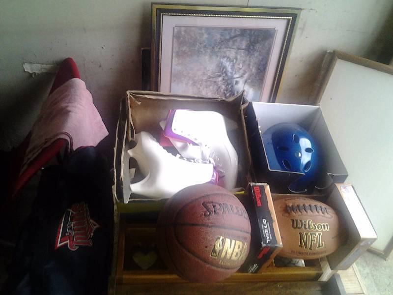 Lake Placid Ladies Skates Size 9, Pro-Tec Helmet Size XL, New Wilson Football, Spalding Basket Ball, Mn Twins Duffel