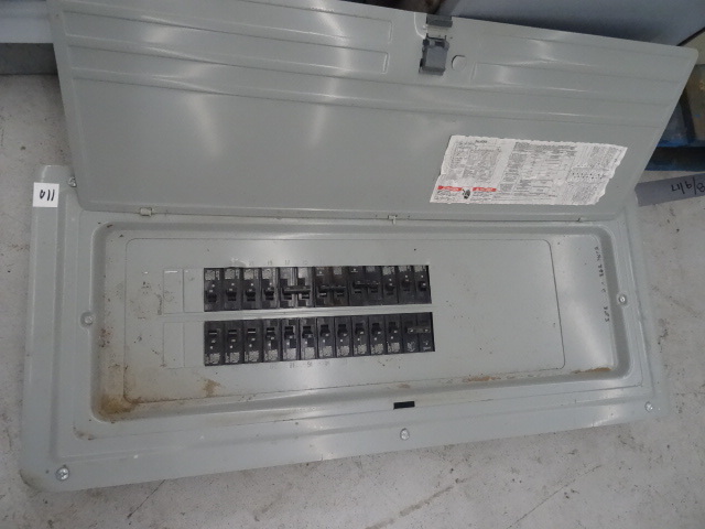 Siemens indoor load center. 22 brea...