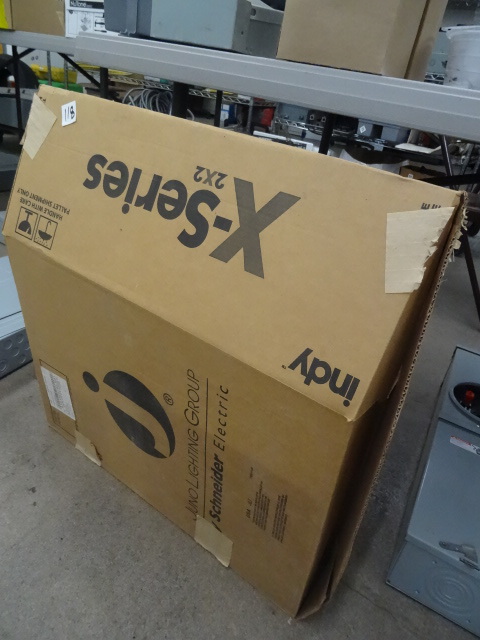 Juno lighting. Indy S2X2BL-3935U-WH...