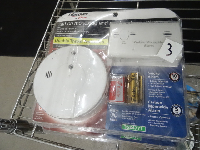 2 Kidde Carbon monoxide and smoke a...
