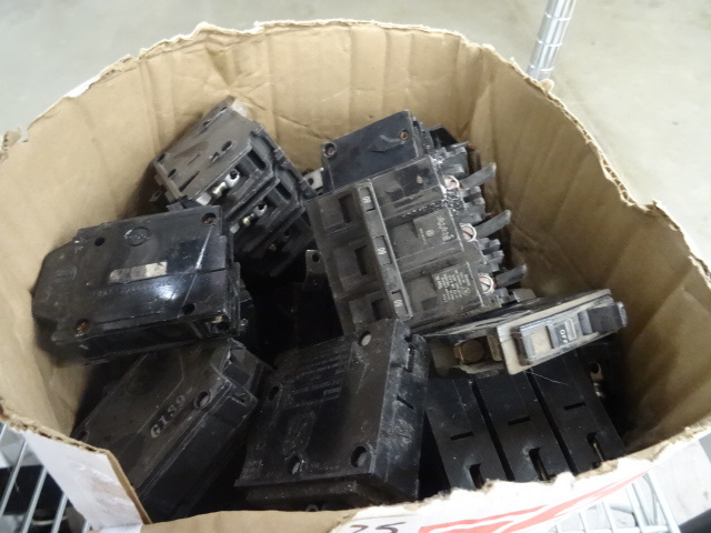 Box of misc fuses...