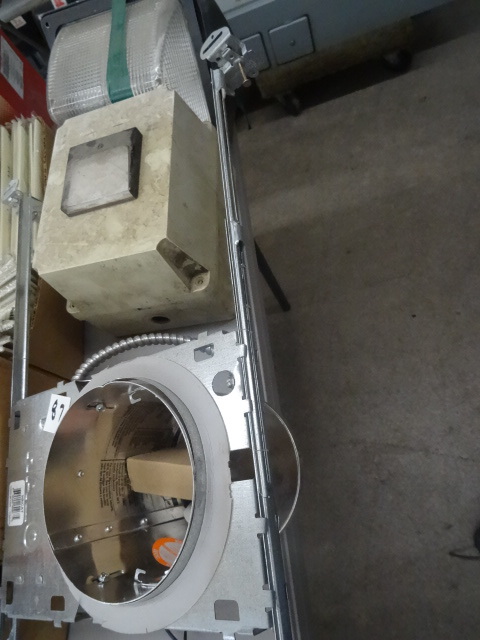 2 lights and 1 AC amp meter...