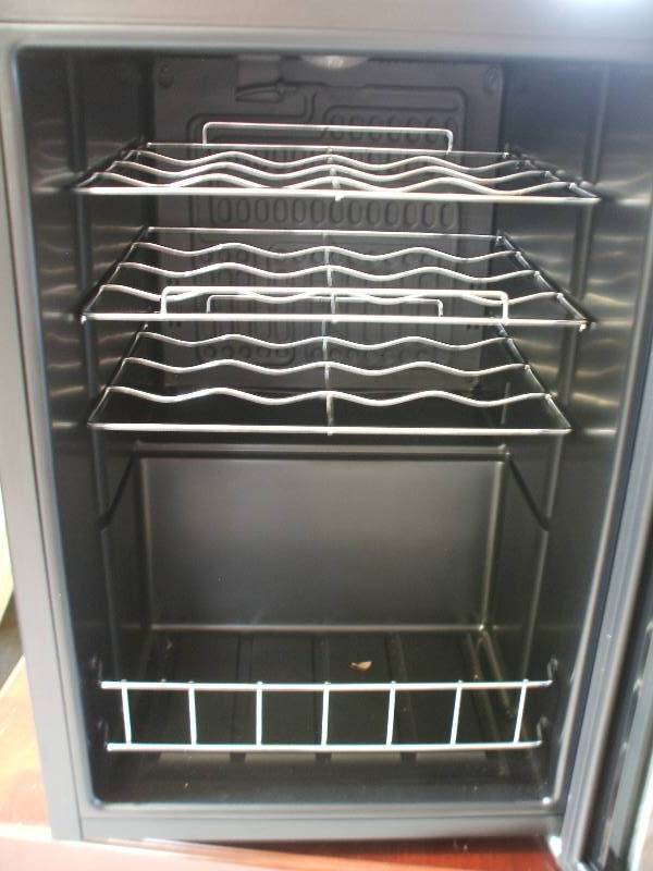 WINE COOLER  REFRIGERATOR