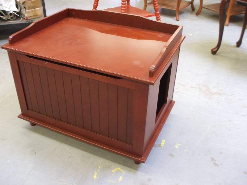 STORAGE BENCH