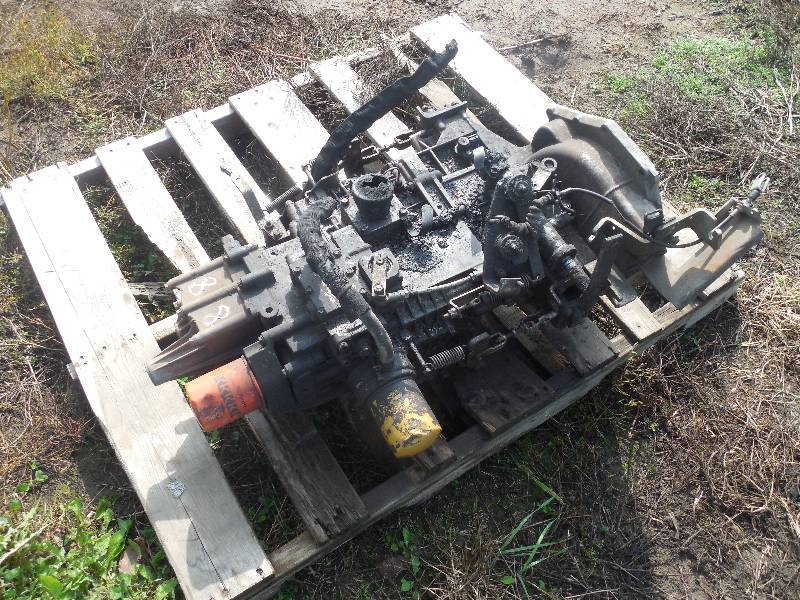 lot 8 image: Kubota RTV 900 Tranny