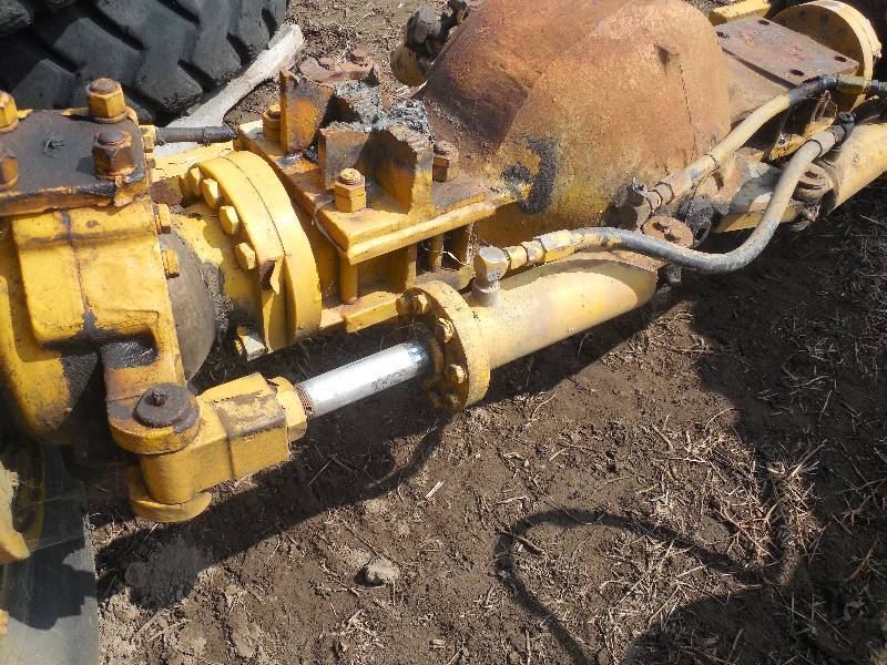 2 Pettibone Rear End / Axle's With HYD Steering Cylinders , 24" Tires