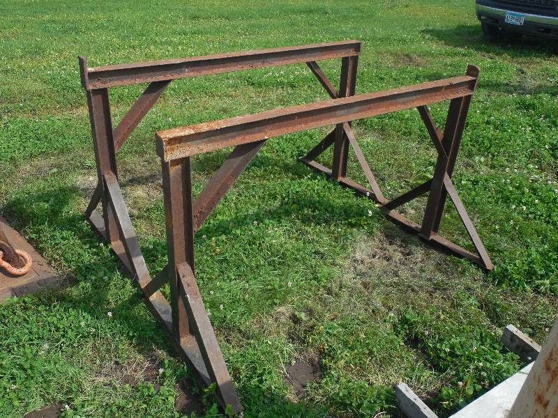 lot 24 image: 2 - Heavy duty Saw horses 61 wide