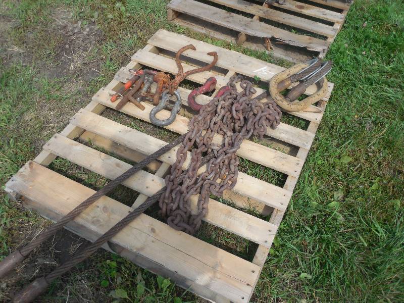 lot 31 image: Pallet lot of 1 Cable , Chains, Pins, Hooks