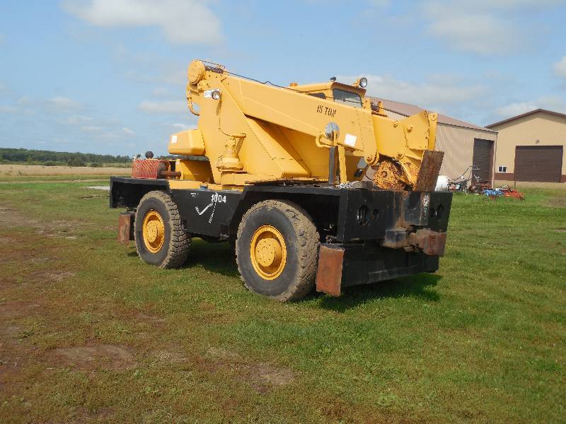 lot 39 image: Bantum S -626  15 Tone Crane on wheels