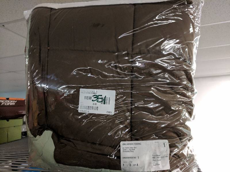 lot 351 image: alc Solid Color Rev Comf - Kg Dark Chocolate King