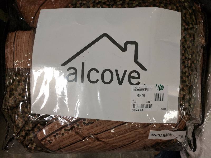 lot 410 image: alcove Jackson Square Comforter Set - Full