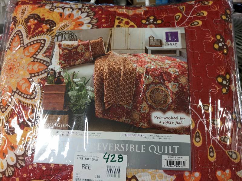 lot 428 image: Lush Decor Addington 3-Pc. Quilt Set Red - FullQueen