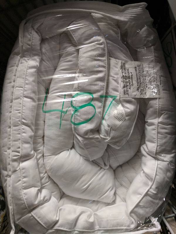 lot 487 image: McLeland Design 250 Thread Count Down-Alternative Fiberbed Topper - Full