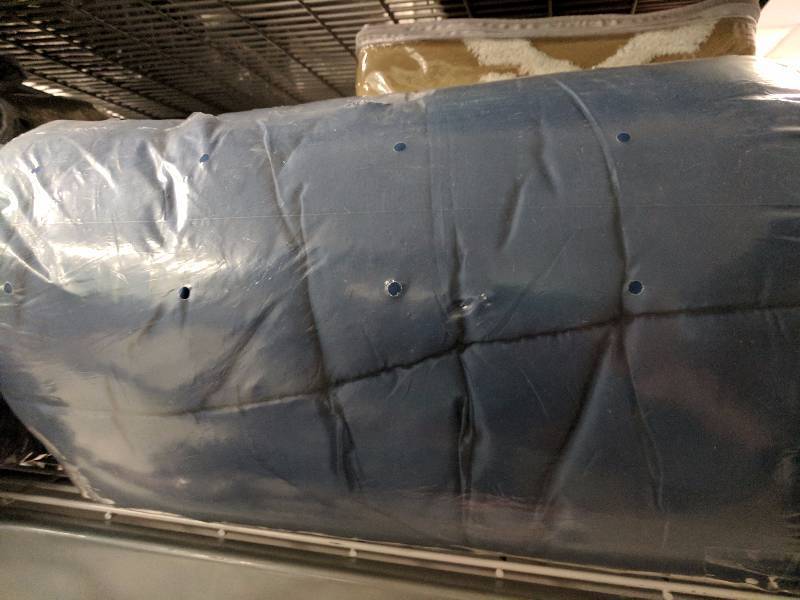 lot 495 image: Outdoor Spirit Adult 4-Lb. Sleeping Bag