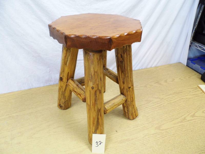 lot 32 image: Rustic Stool