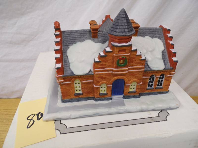 lot 80 image: Hawthorne Christmas Village
