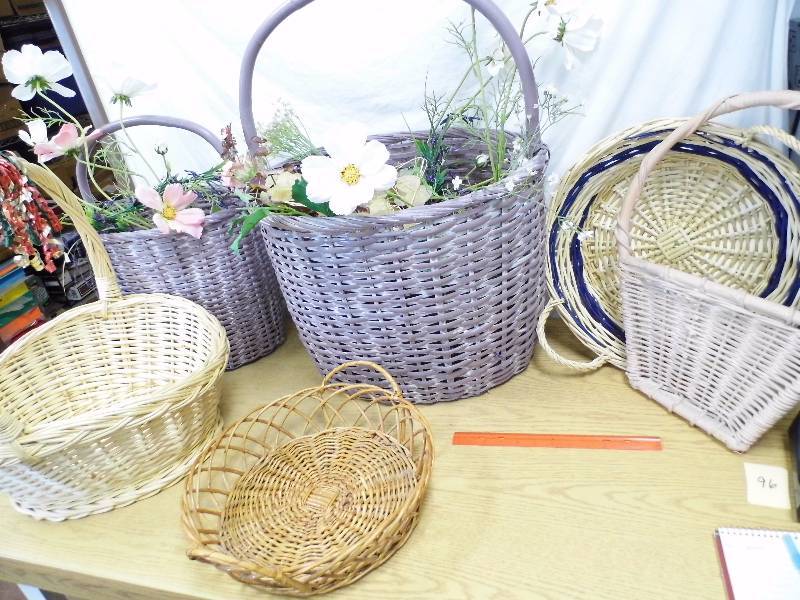 lot 96 image: Baskets