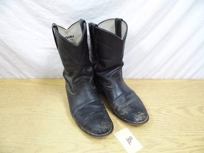 lot 100 image: Western Boots - Durango