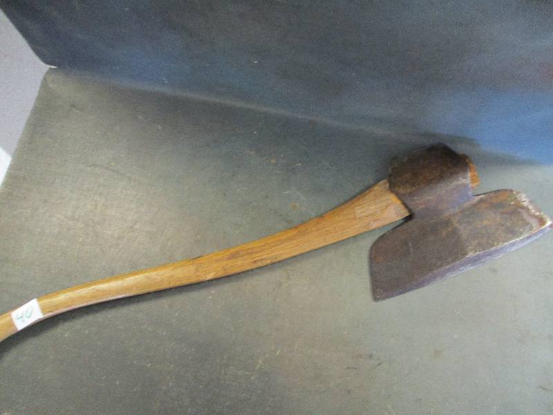 Broad Head Axe