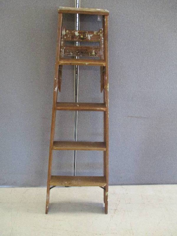 Folding Ladder