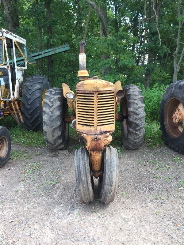 lot 8 image: U MOLINE